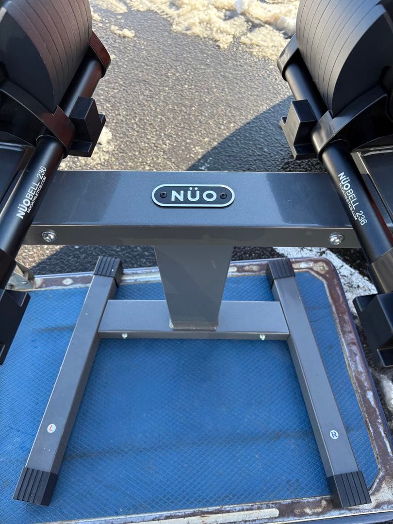 NÜO 可変式ダンベル 専用スタンド付き　36kg