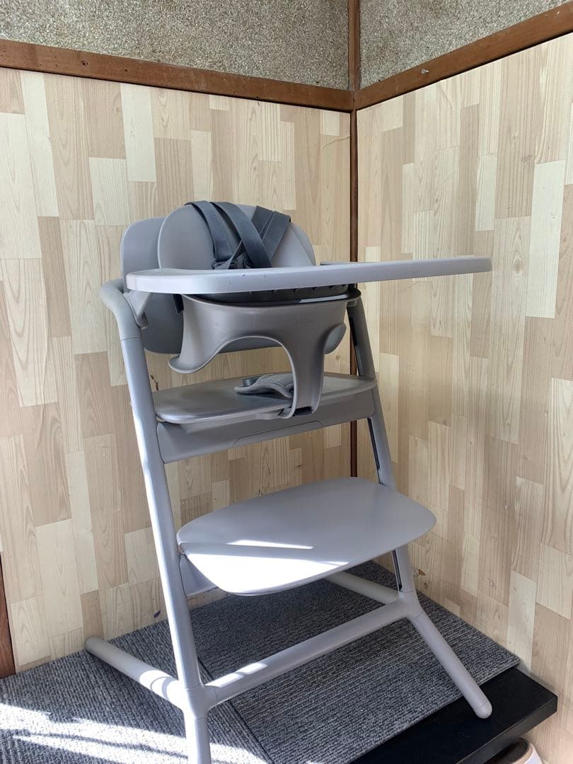 サイベックス　レモ　子ども用チェア