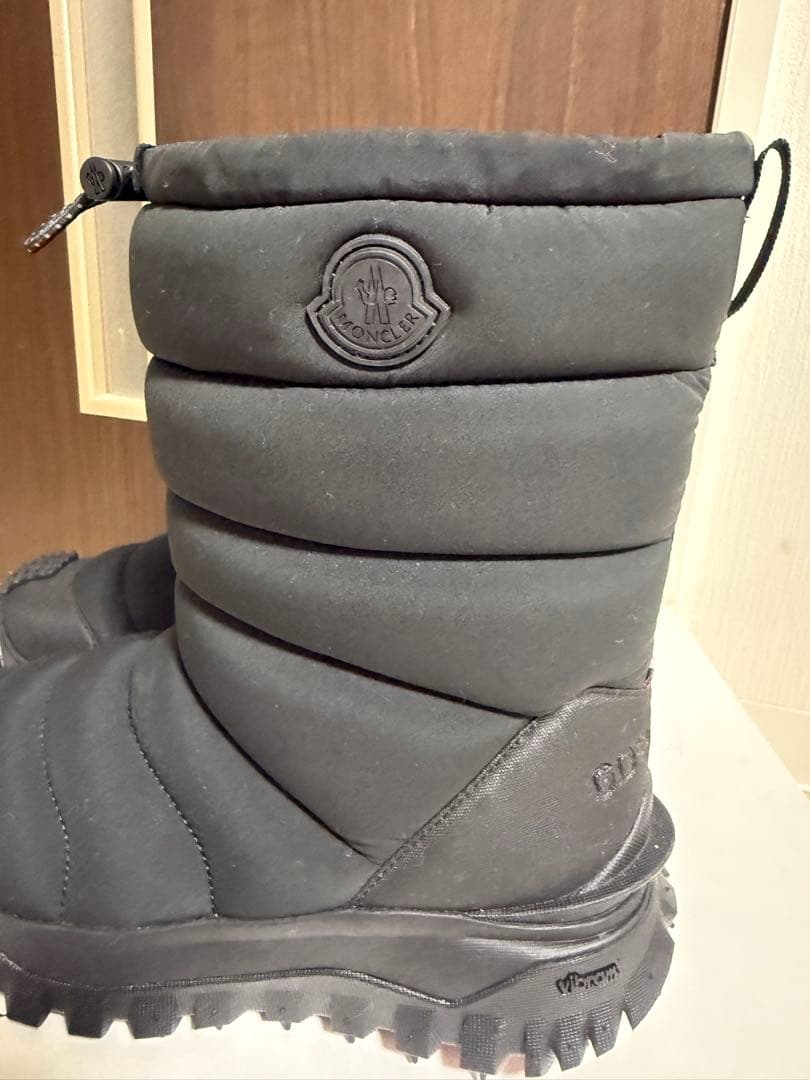 モンクレールゴアテックス ダウンブーツ ブラック　 値下げ相談可