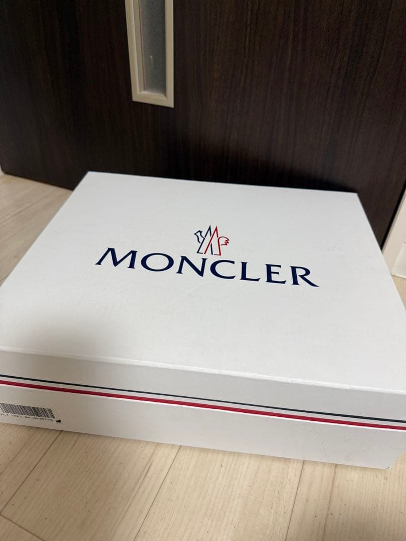 モンクレールゴアテックス ダウンブーツ ブラック　 値下げ相談可