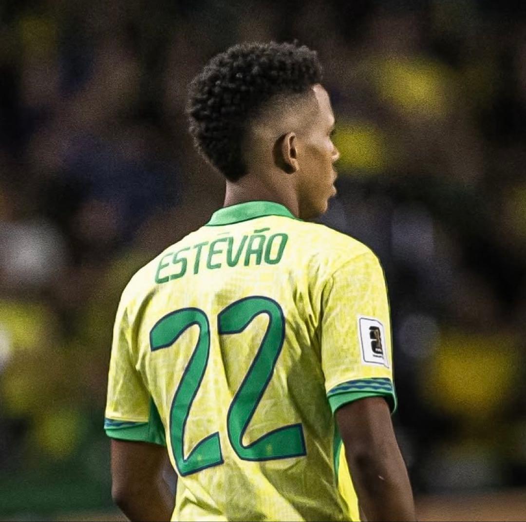 ブラジル代表 エステヴァン ユニフォーム