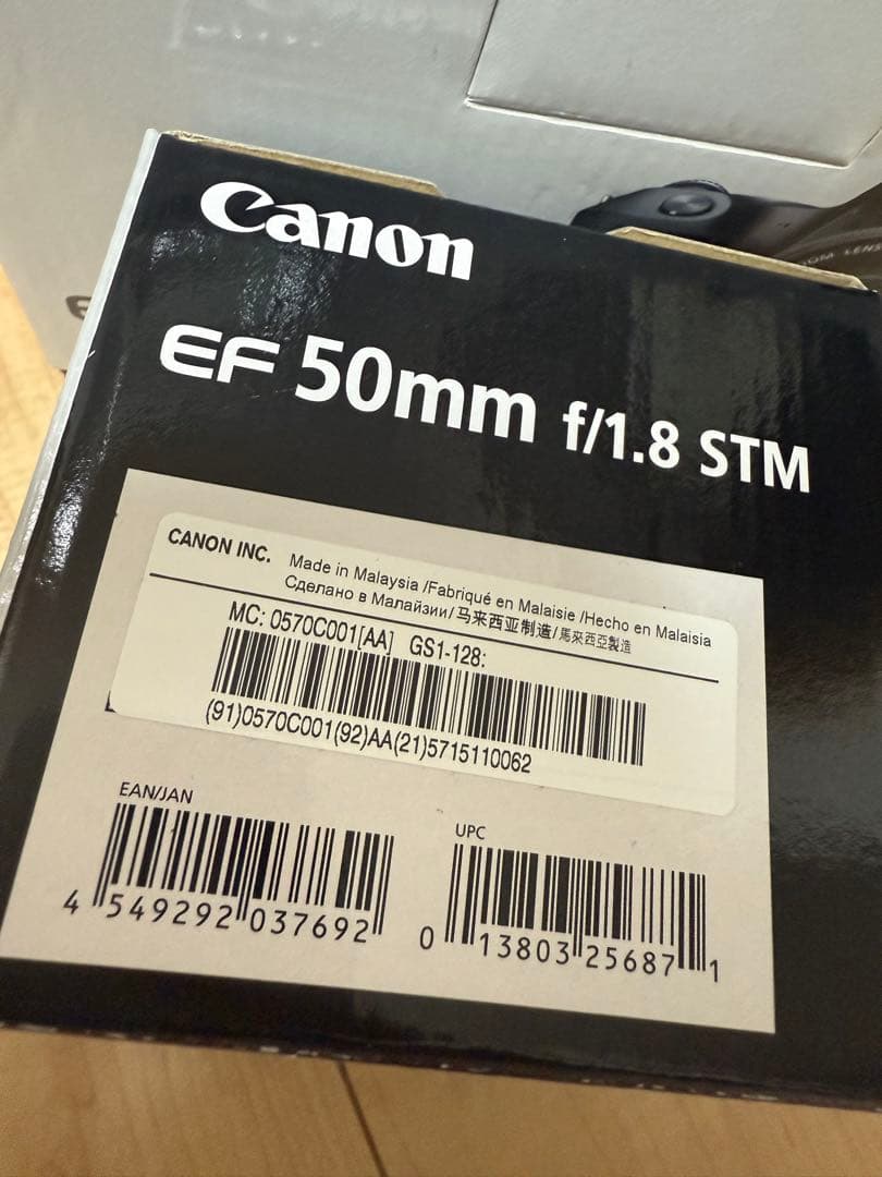 Canon EOS Kiss X9デジタル一眼レフカメラ