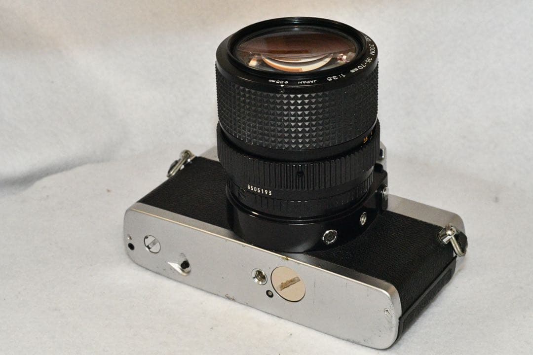 《動作品》minolta X-7 +標準ズームレンズ付き　a438