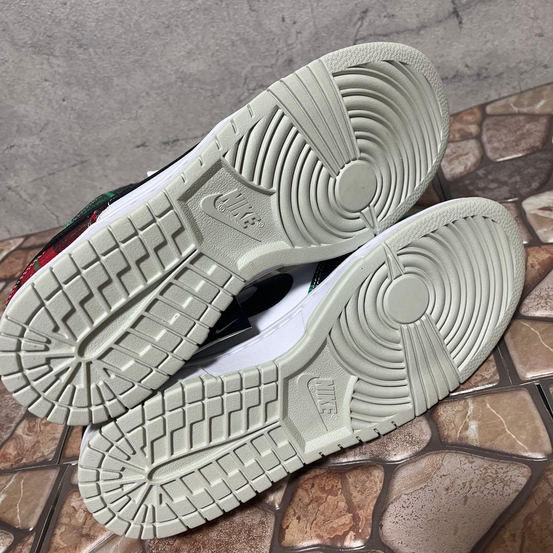 Nike Dunk Low チェック柄スニーカー