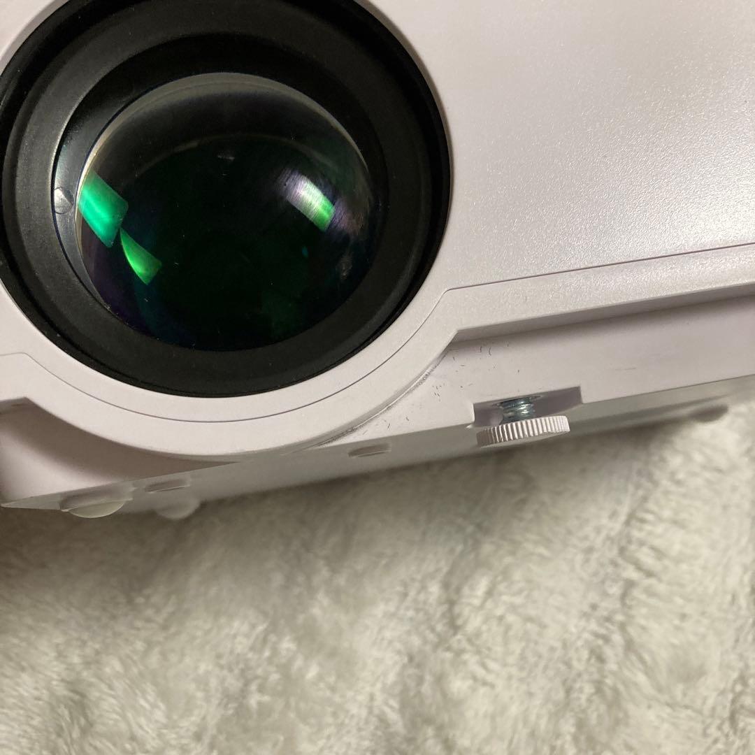 ホワイト プロジェクター 本体 電源ケーブル付き
