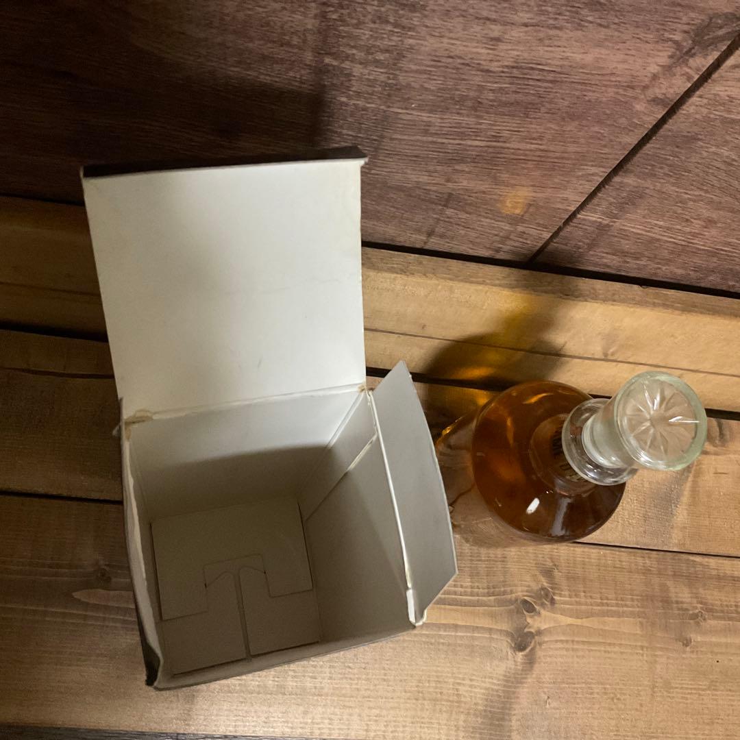 カルヴァドス　ポム・ド・イブ　古酒果実入ブランデー