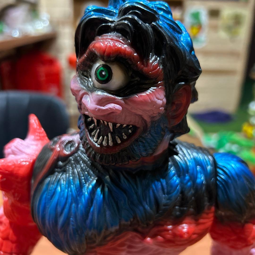 スキナー　オゴス　まんだらけ　ソフビ