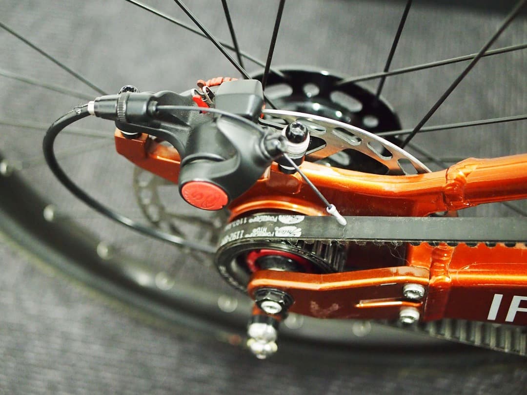 美品　デザイナー折りたたみ自転車 ブリックレッド3