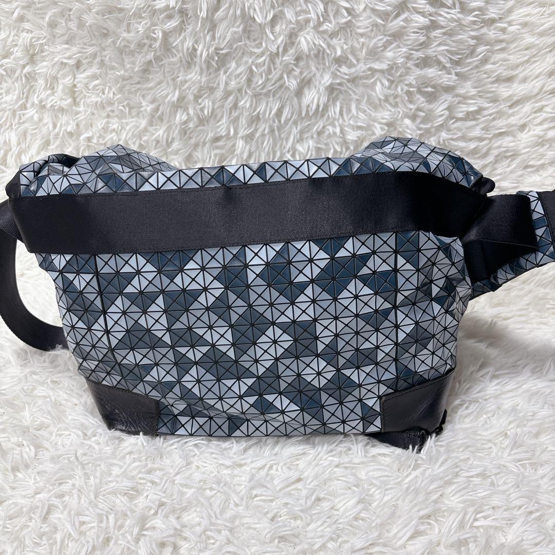 美品 BAOBAO issey miyake ショルダーバッグ メッセンジャー