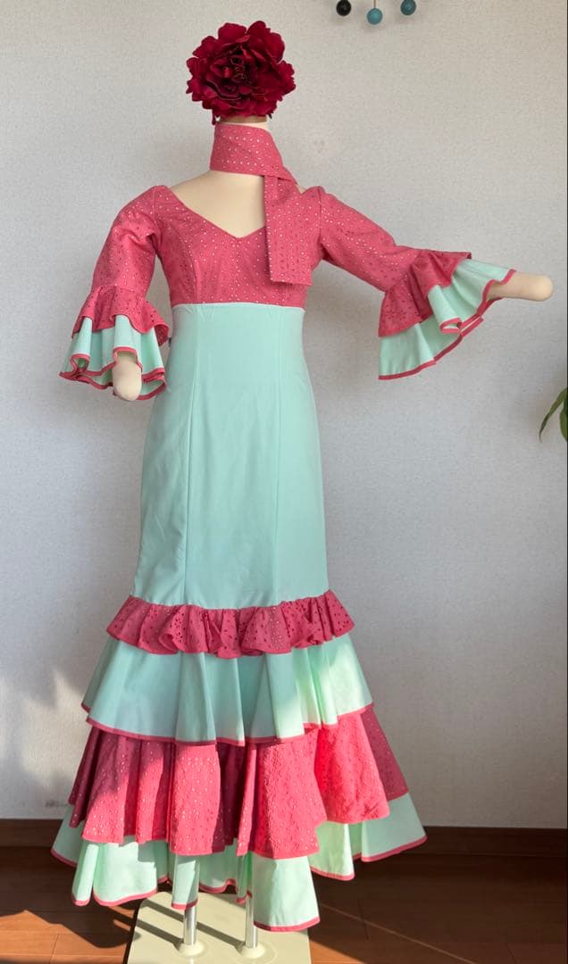 【フラメンコ衣装】再値下げ♪MOLINAフラメンコドレス４段フリル七分袖