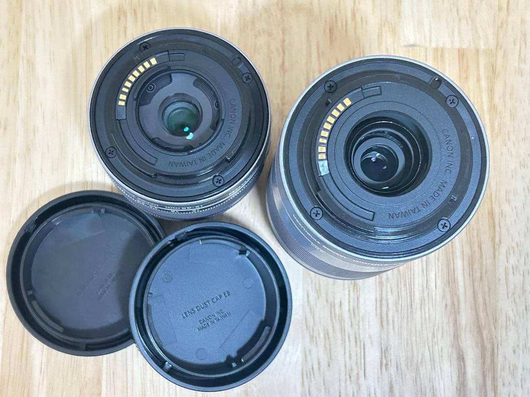 Canon EOSm10ミラーレスカメラ レンズ2本付き