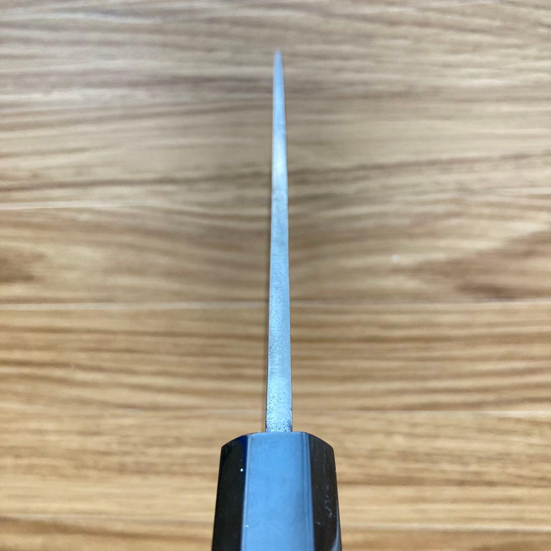 【二唐刃物 よし久】 高級黒檀柄 相出番 薄出刃 刃渡18cm 厚4mm