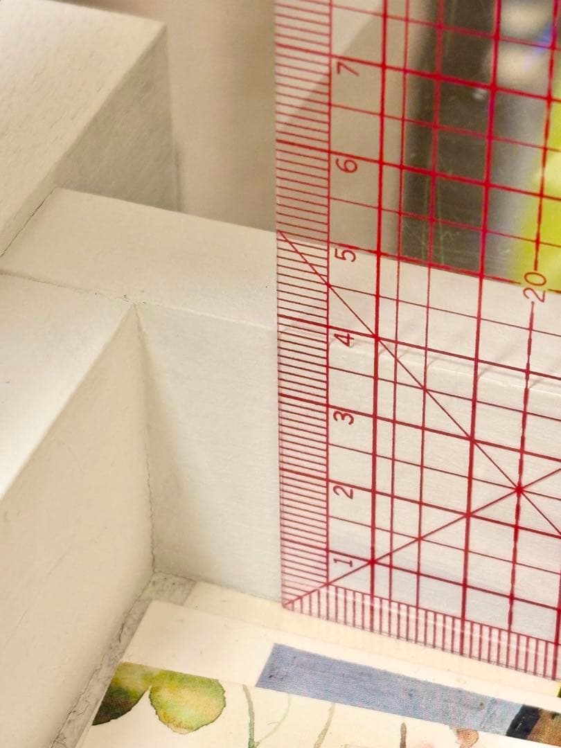 ホワイト木製デスク ガラス天板 アンティーク風　作業机