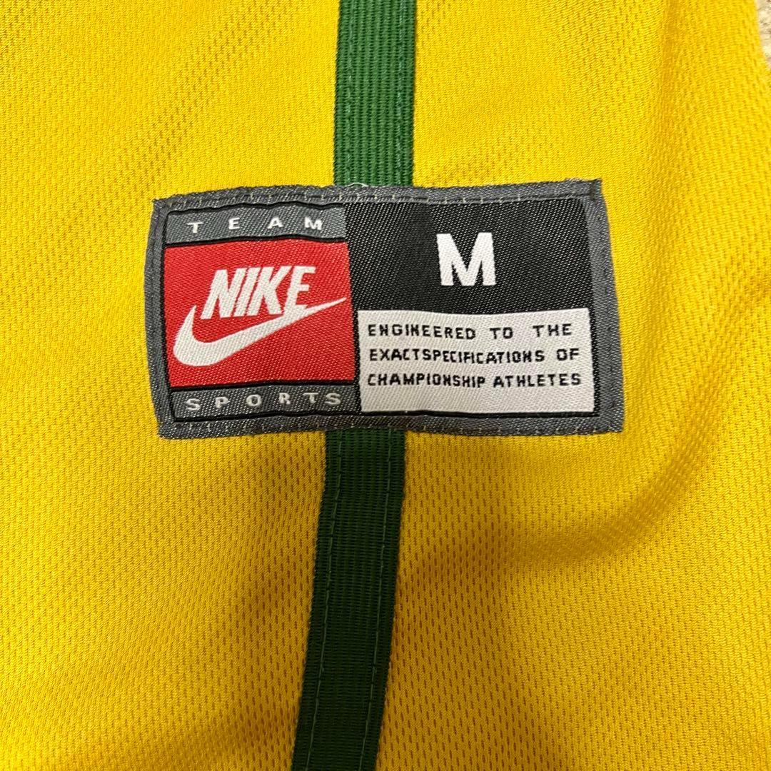 【超希少】レブロン・ジェームズ SVSMユニフォーム