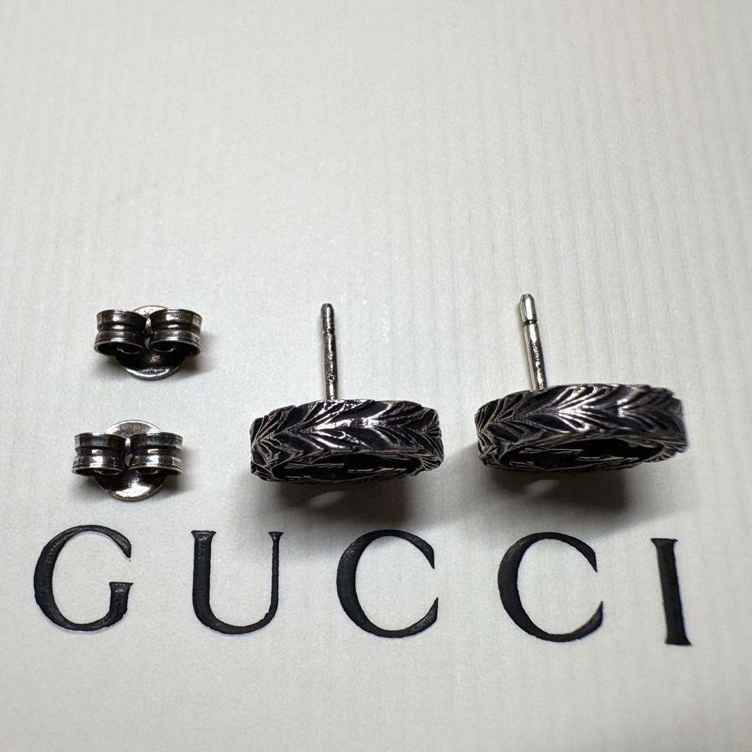 未使用　極美品　グッチ　GUCCI シルバー ピアス インターロッキングG 両耳