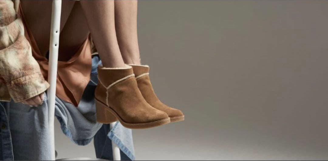 【大人気】　アグ　ケーセン　ショートブーツ　26cm 太ヒール　スエード