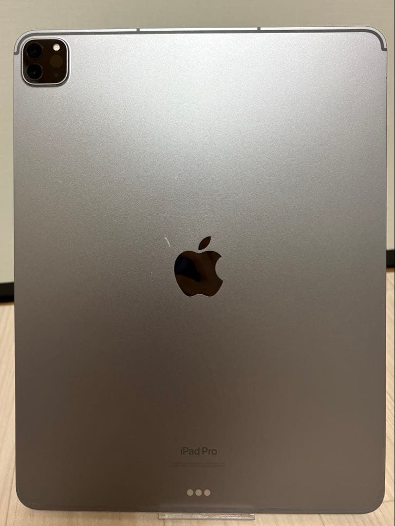 iPad Pro 12.9インチ(第6世代) Wi-Fi + Cellular