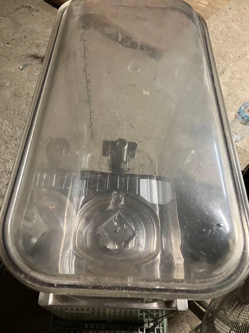 Crathco ドリンクディスペンサー　D15-3