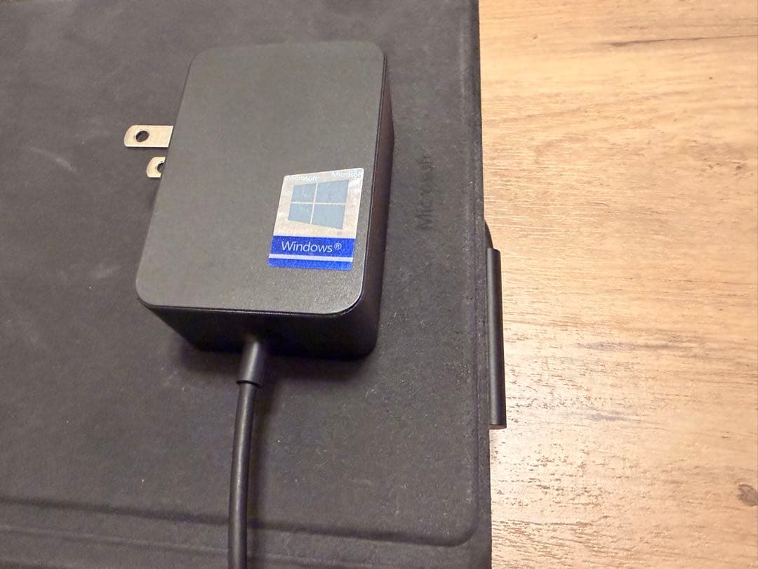 Windowsタブレット本体 Microsoft Surface Go 2 64gb