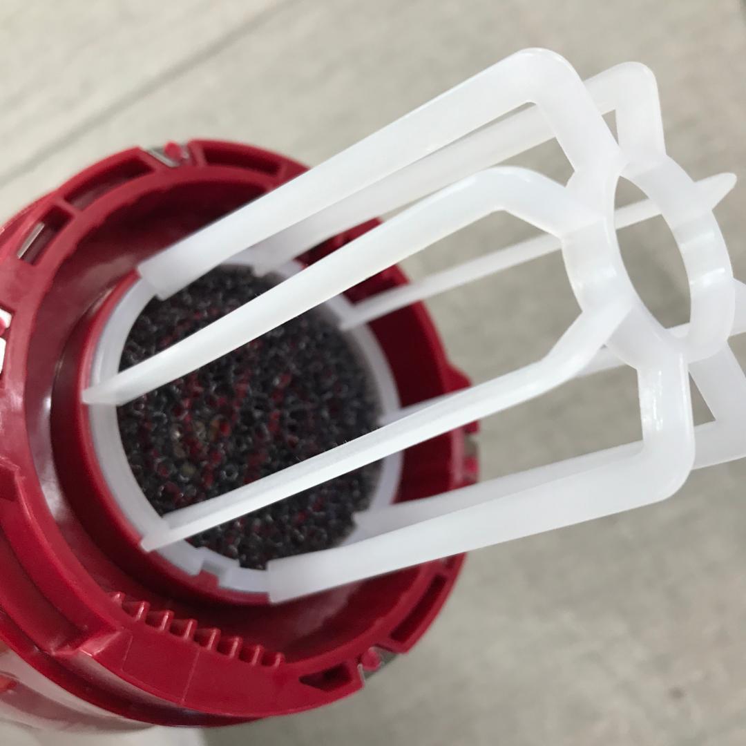 マキタ(Makita) 充電式クリーナ（レッド） CL116DWR