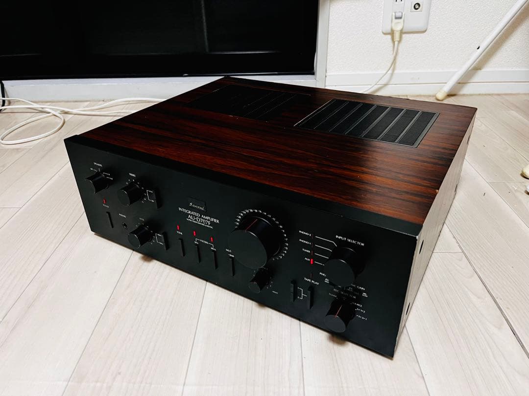 SANSUI AU-D707F プリメインアンプ￥108,000 1980年発売
