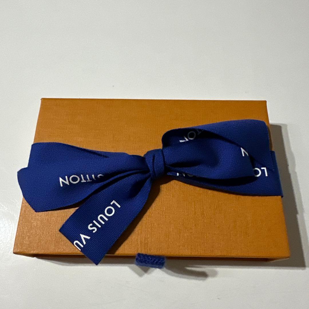 新品未使用LOUIS VUITTON レザーキーホルダー