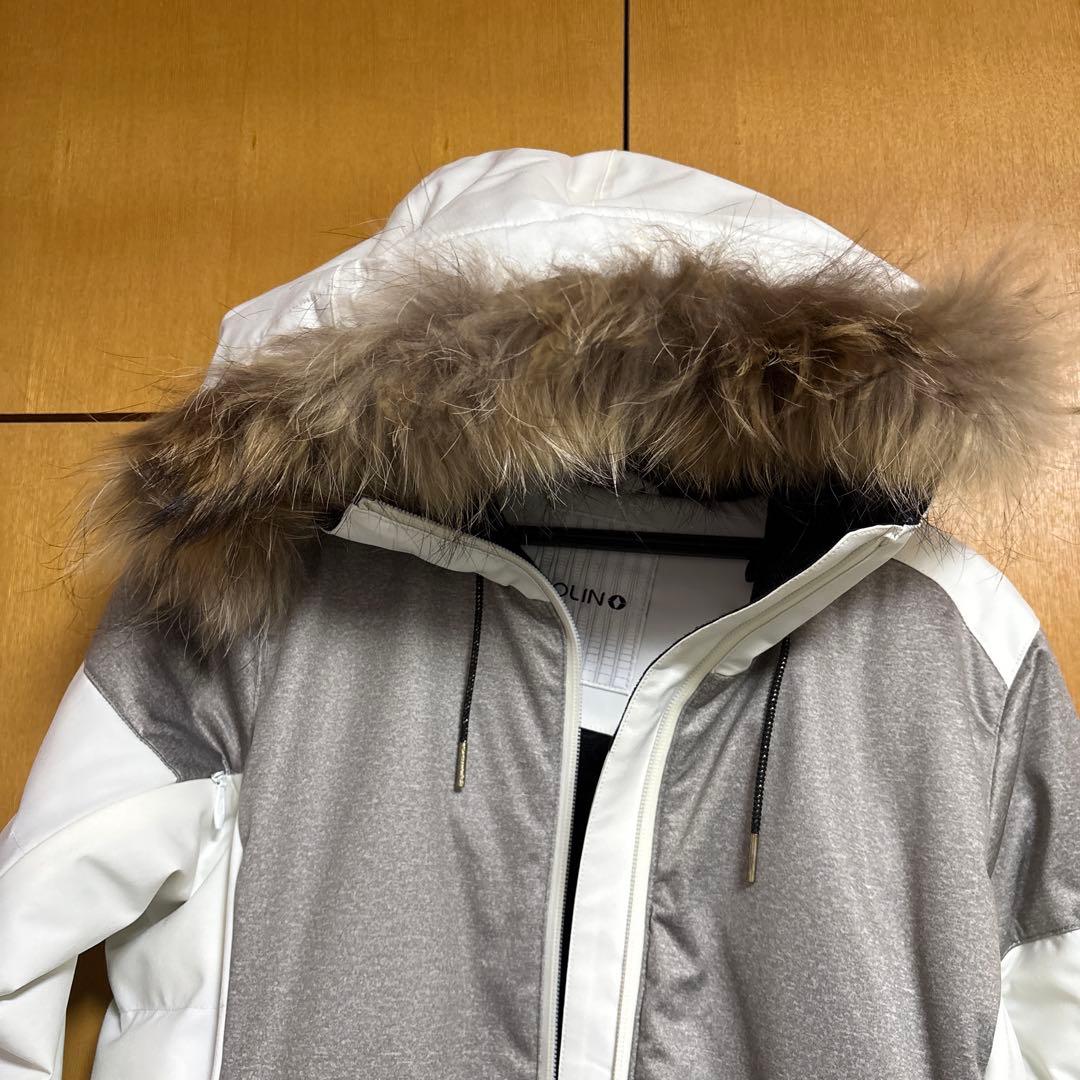 OLINO 白スキーウエアー　レディース