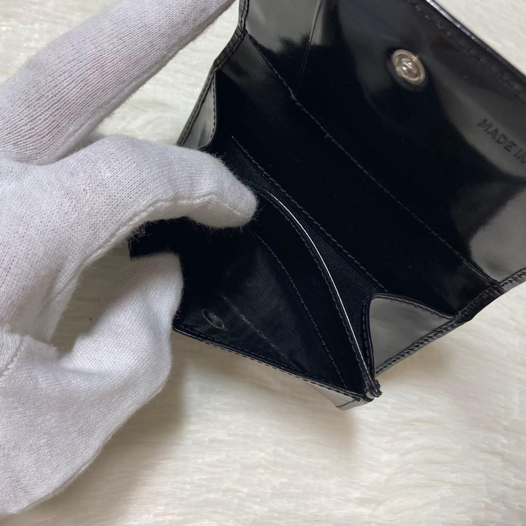 美品　名刺入れ　PRADA プラダ　カードケース　小物入れ　早い者勝ち　パテント