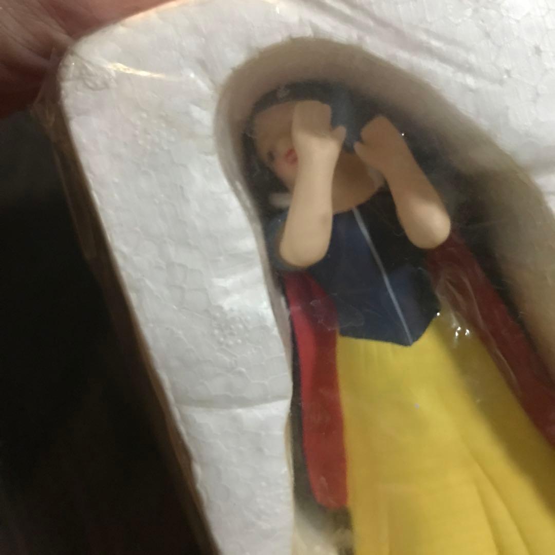 ディズニー　白雪姫　七人の小人　ガーデニング　置物フィギュア