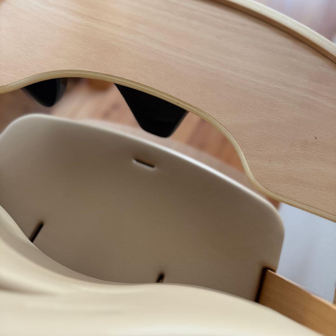 ビヨンドジュニアベビーチェア【新品未使用品・一度開封】