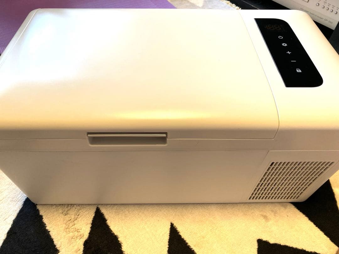 VERSOS 車載冷蔵庫 15L／DC12、24V・AC対応・2年使用・動作OK