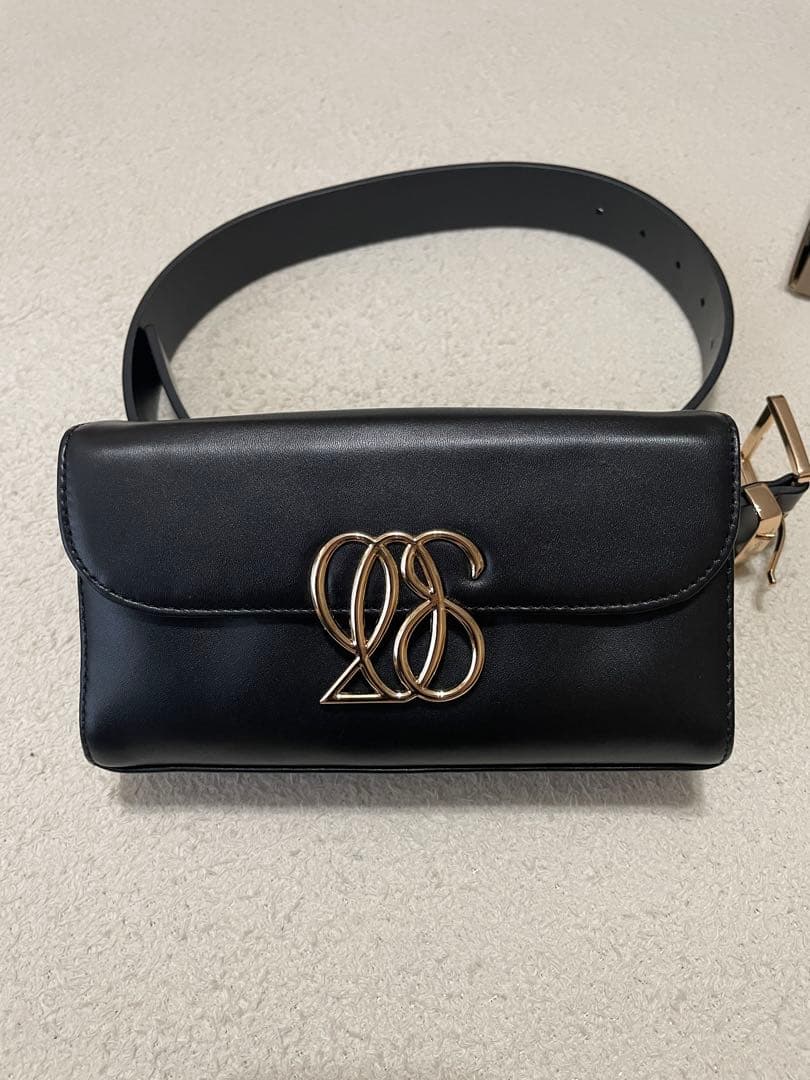 Tnewtiesトゥエンティーズ ノベルティバッグ ベルト　【美品】