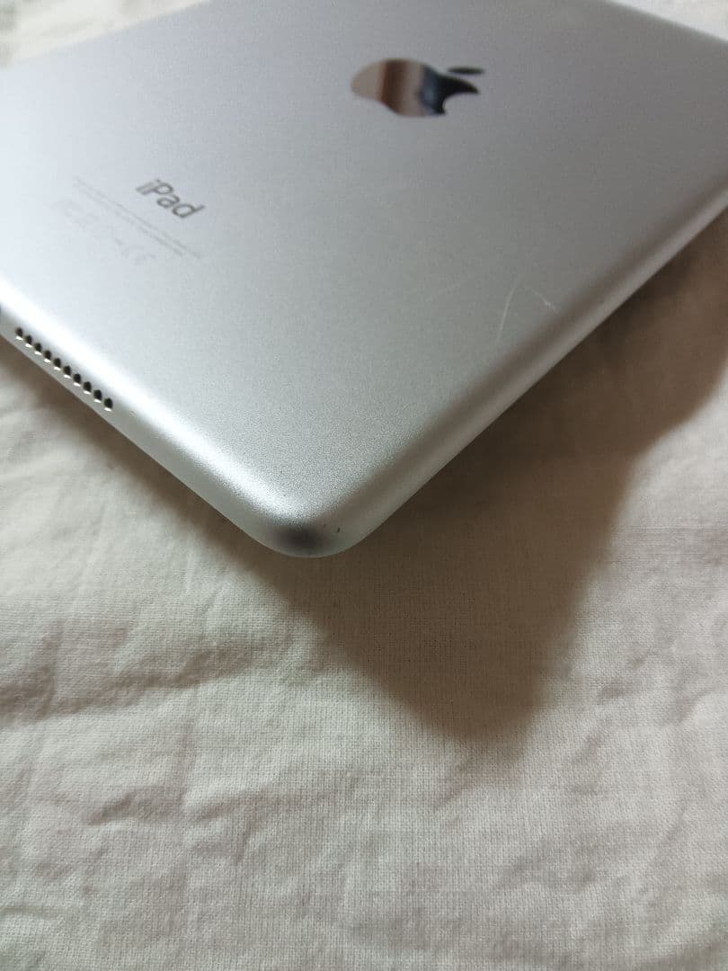 美品 iPad mini4 バッテリー94%