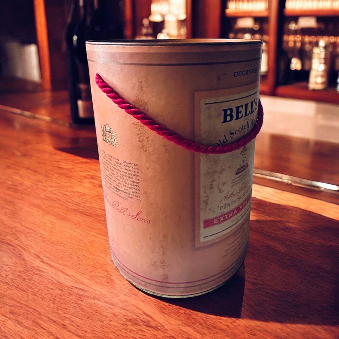 1970年代 BELLS ベルズ スコッチウィスキー ベル型陶器 未開栓 箱付