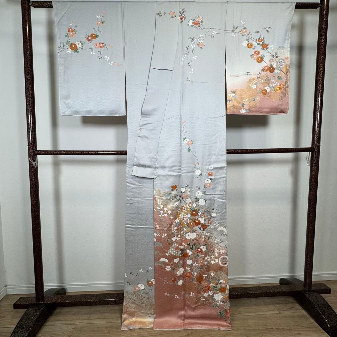 しつけ付　正絹　袷　現代　広襟　高級　訪問着　着物　着丈169 シルバー　光沢