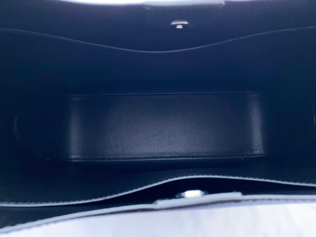 CHARLES & KEITH シグリッド ホーボーバッグ ノワールブラック黒