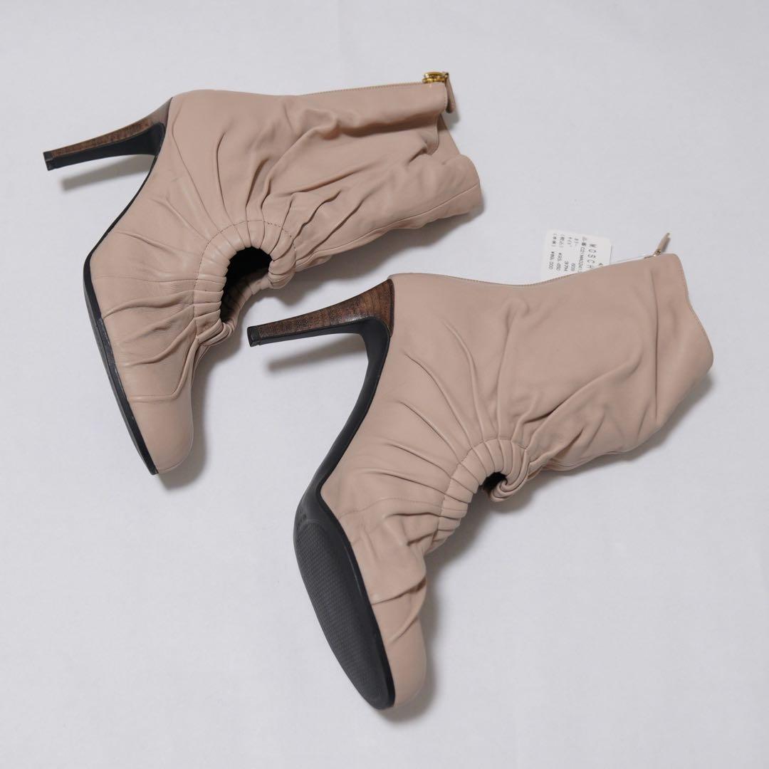 新品タグ付　モスキーノ　ピンク　ショートブーツ　ハート　ヒール