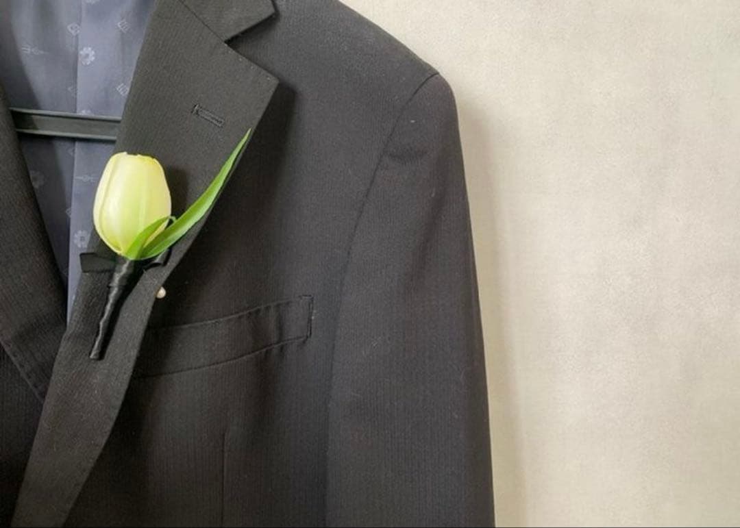 アーティフィシャルフラワーブーケ　ブートニア、花瓶付き