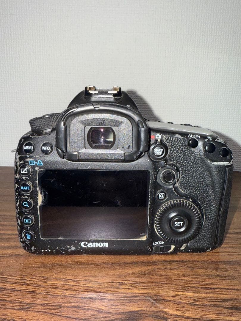 ［ジャンク品］Canon 5D markⅲ バッテリーグリップ付き