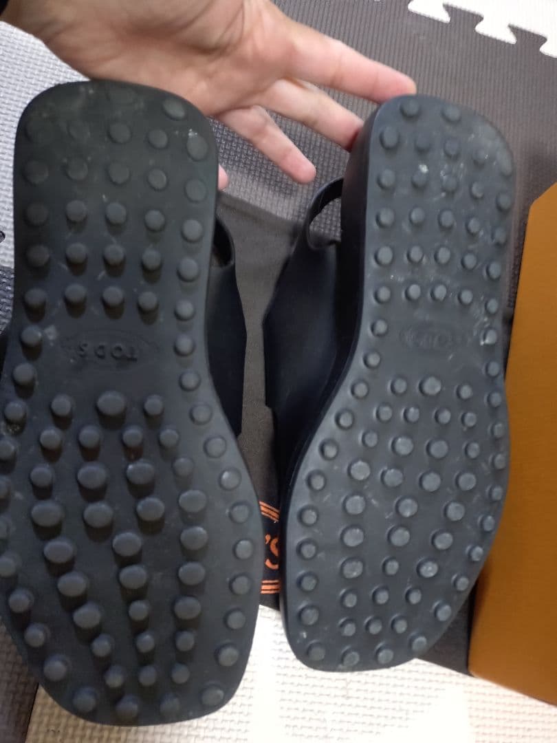 ✿　TOD'S サンダル ゴールドバックル　37