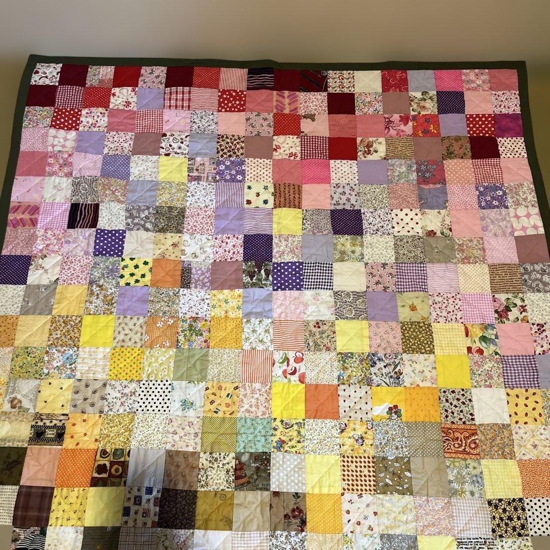 値下げ！手縫いパッチワーク　ベッドカバー(特大)　230×130㎝ おまけ付き