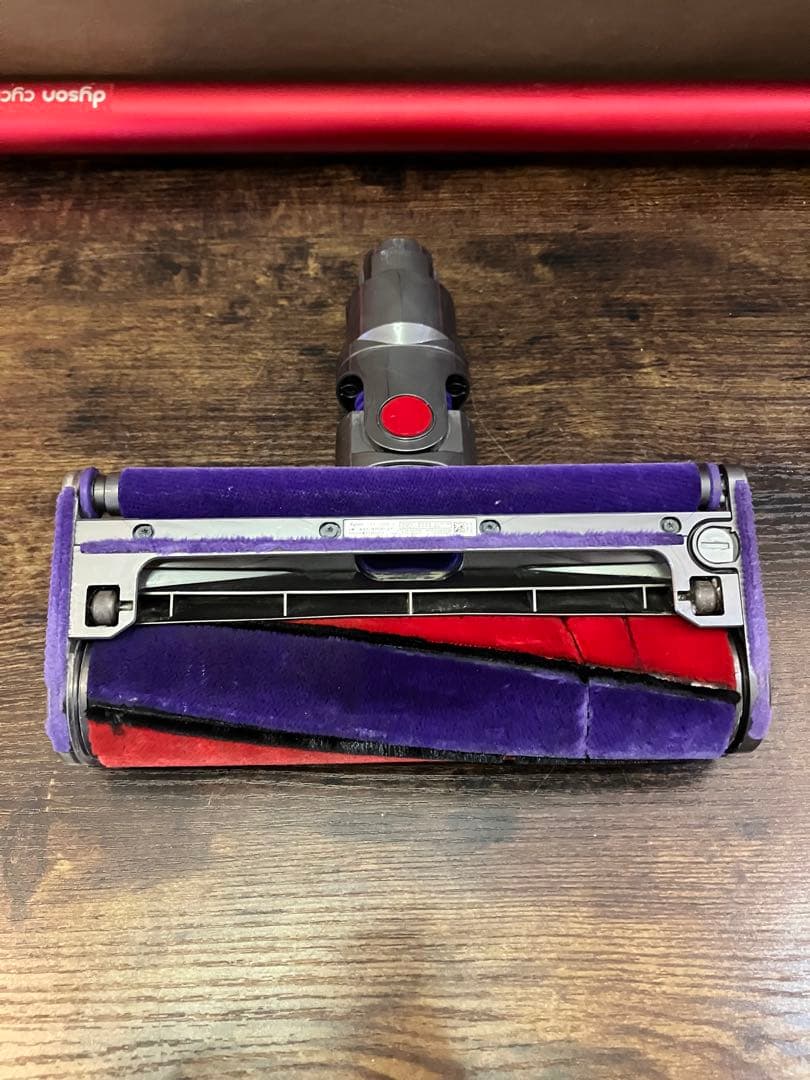 Dyson V10（SV12）コードレスクリーナー アタッチメント多数付き