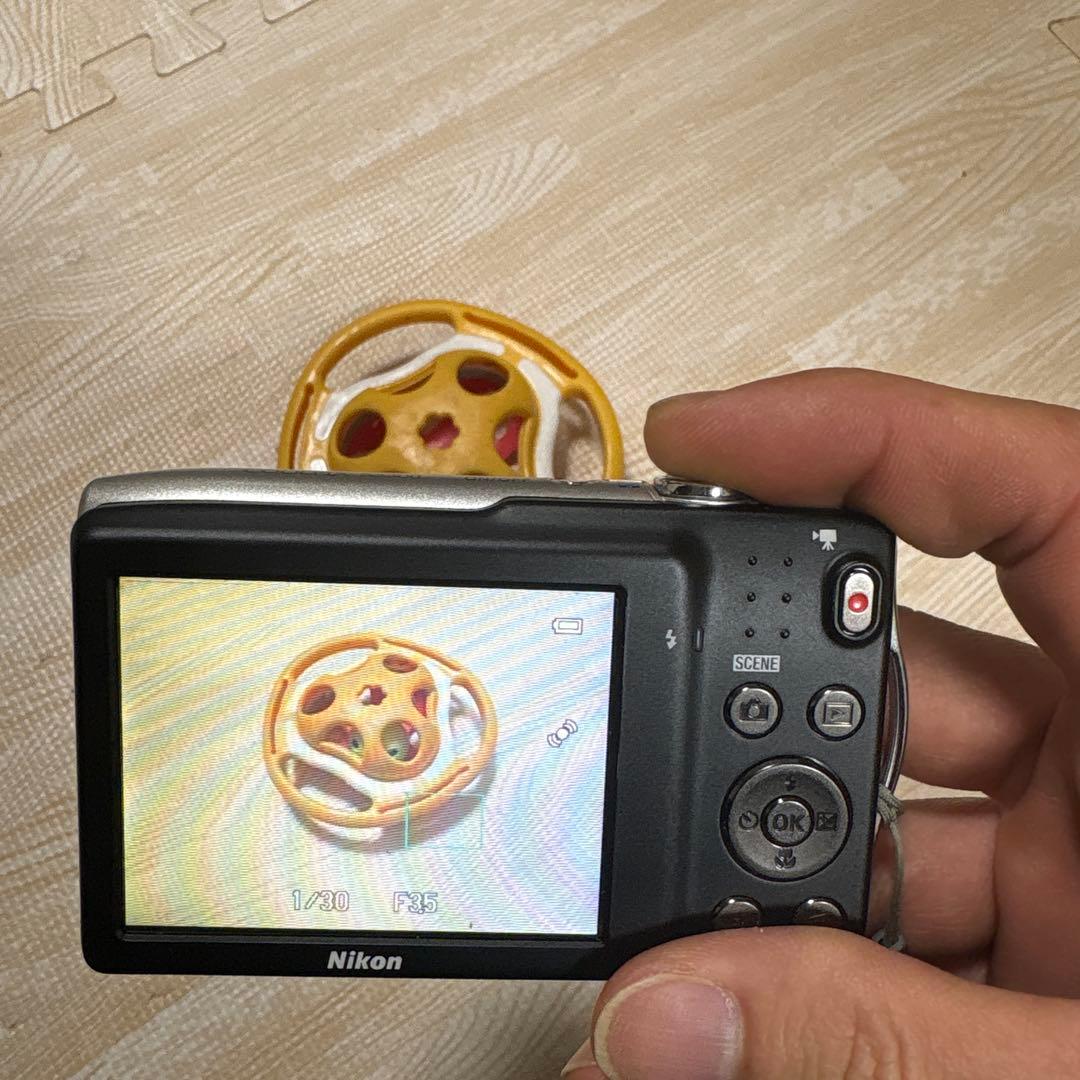 Nikon COOLPIX S3300 デジタルカメラ 16GBメモリーカード付