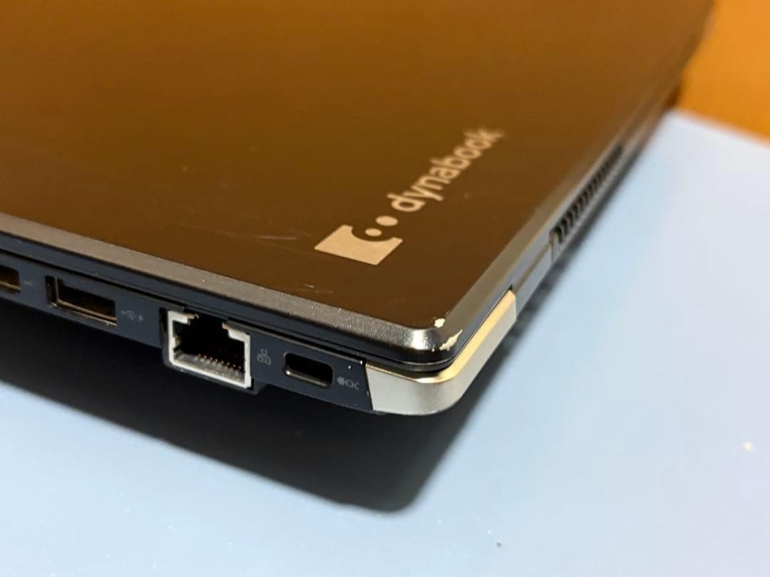 dynabook G83FP /第10世代i5/16GB/256GB/13.3