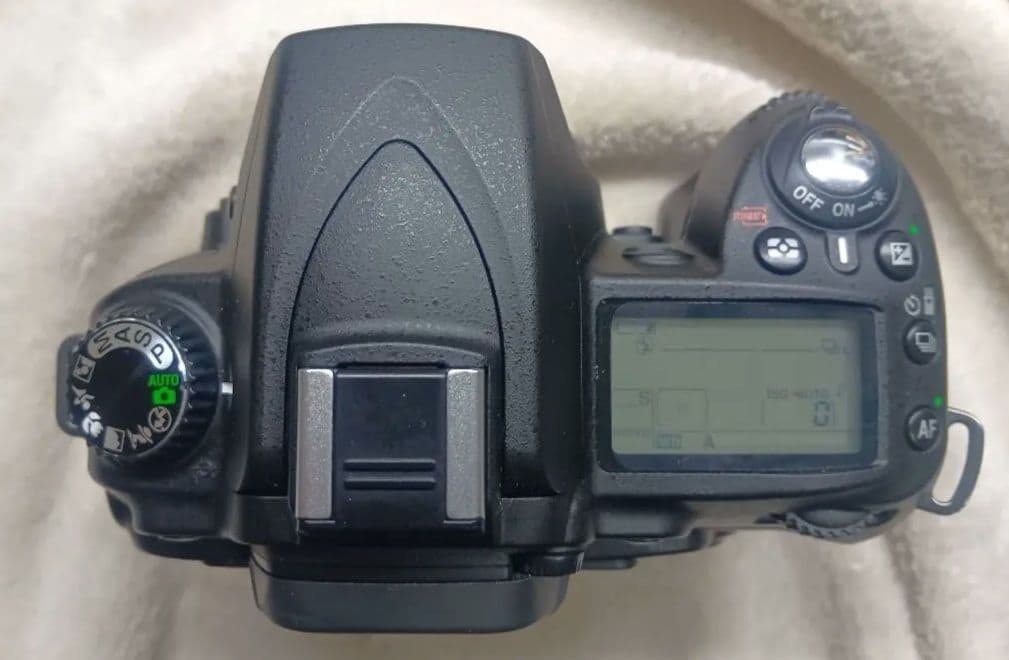 良品 Nikon D90 ボディ