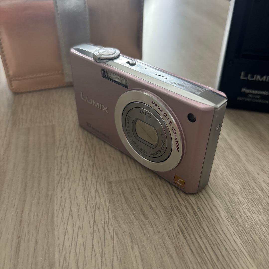 パナソニック　LUMlX DMC-FX35 ピンク デジカメ　動確済　美品　人気