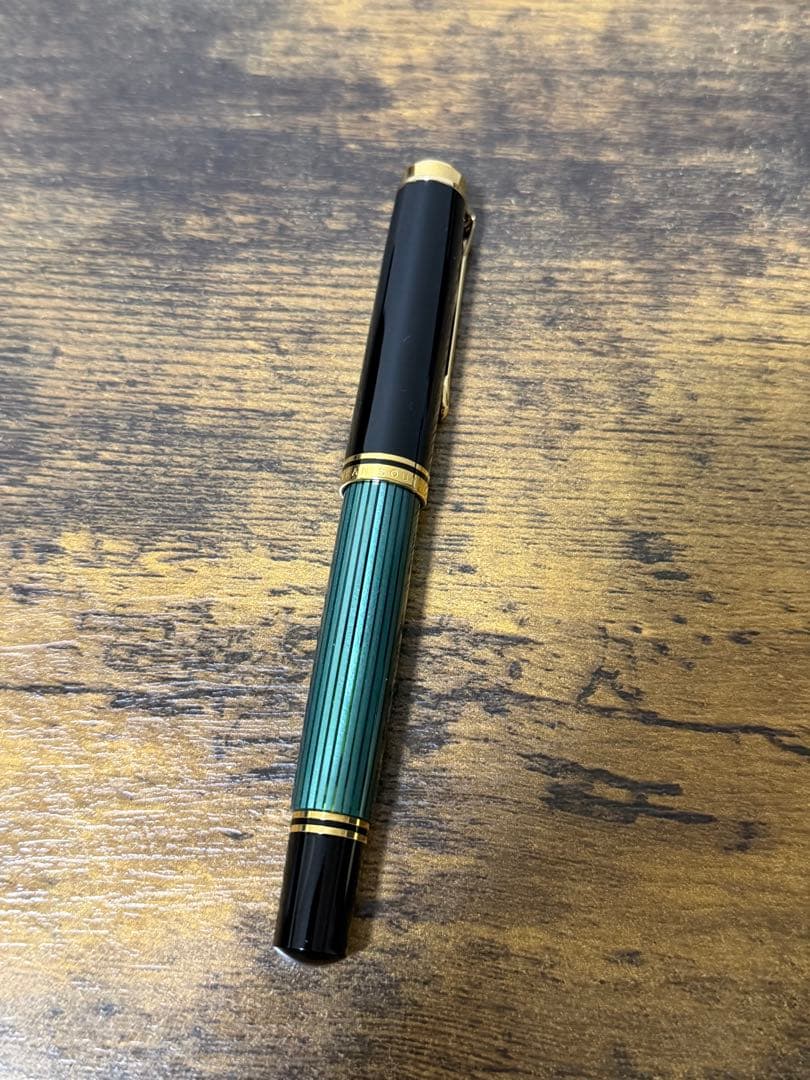 試筆のみ　M800 18c ゴールド　M ペリカン　万年筆　緑縞　バイカラー
