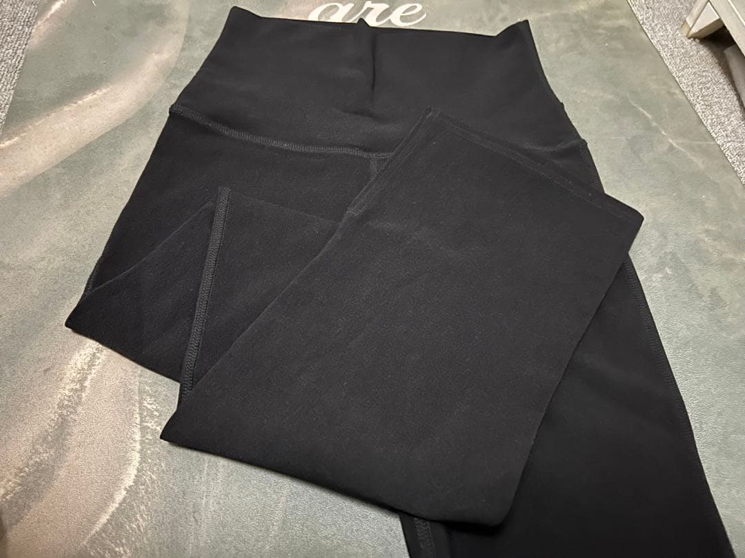 WERTHY 美脚RIB FLARE LEGGINS