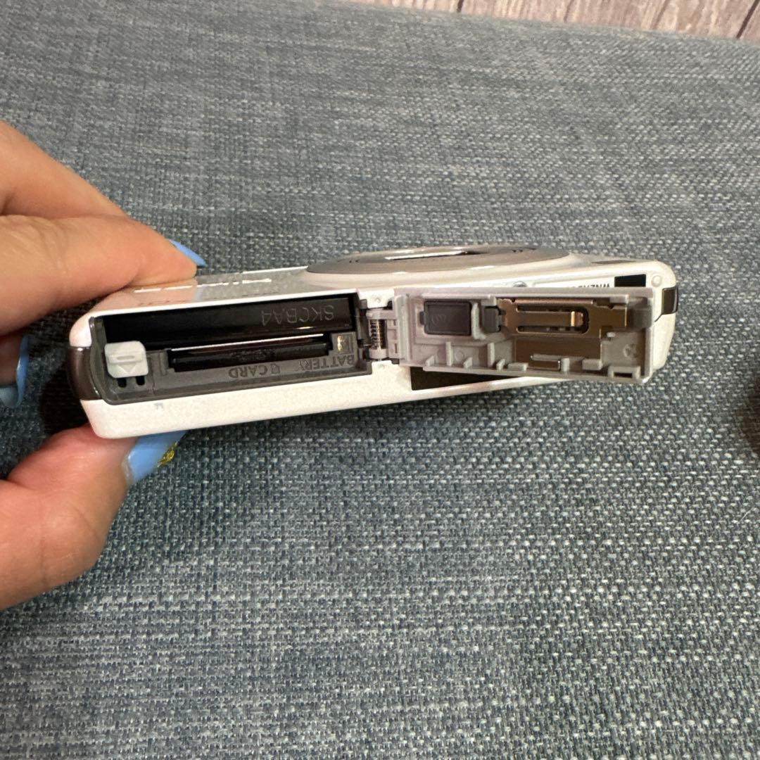 デジタルカメラ Panasonic LUMIX DMC-SZ7