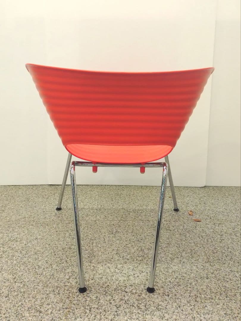 Vitra. ヴィトラ Tom Vac トムバックチェア レッド